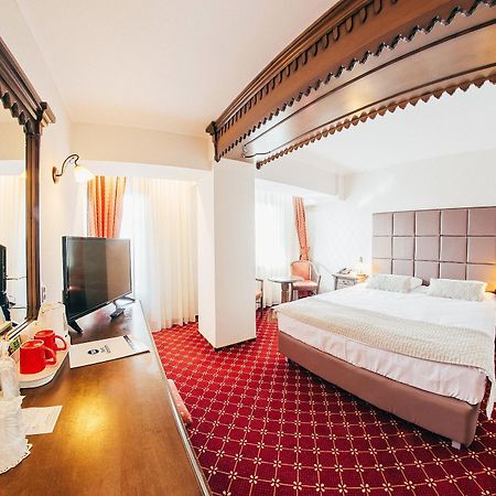 Best Western Bucovina Club De Munte Гура Хуморулуй Екстериор снимка