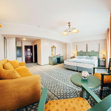 Best Western Bucovina Club De Munte Гура Хуморулуй Екстериор снимка