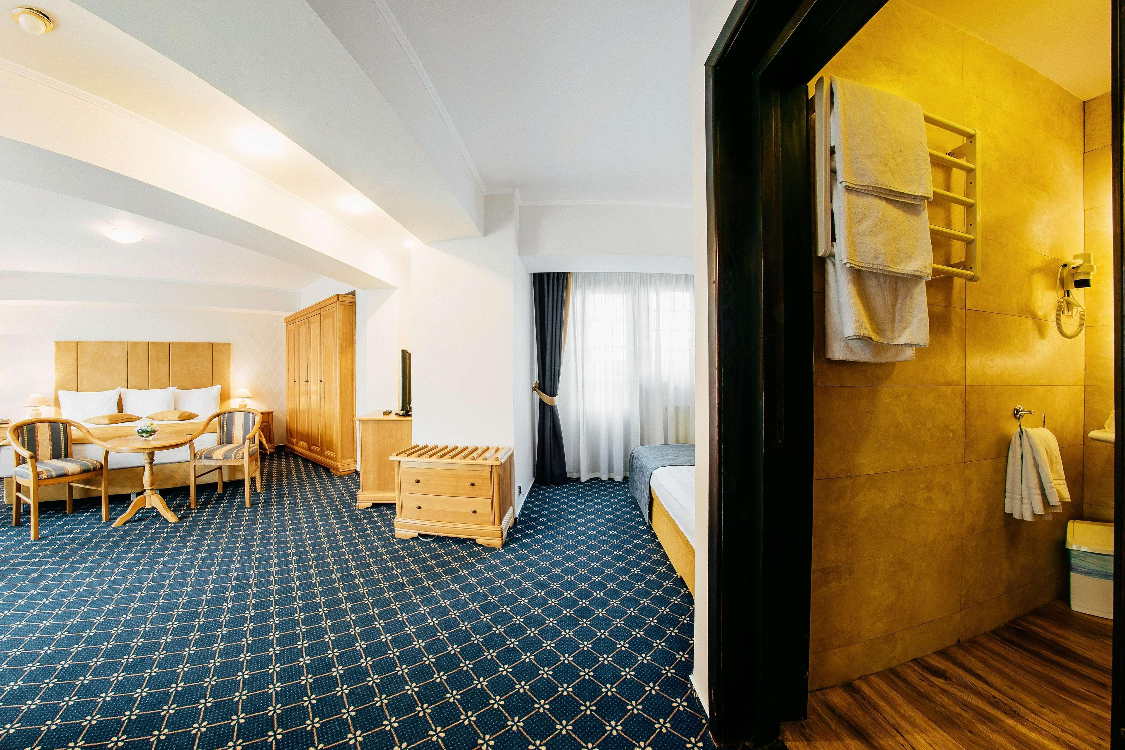 Best Western Bucovina Club De Munte Гура Хуморулуй Екстериор снимка