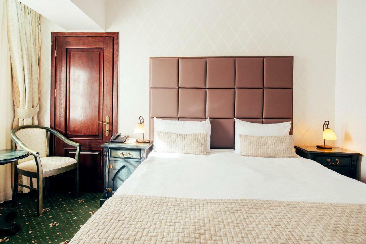 Best Western Bucovina Club De Munte Гура Хуморулуй Екстериор снимка